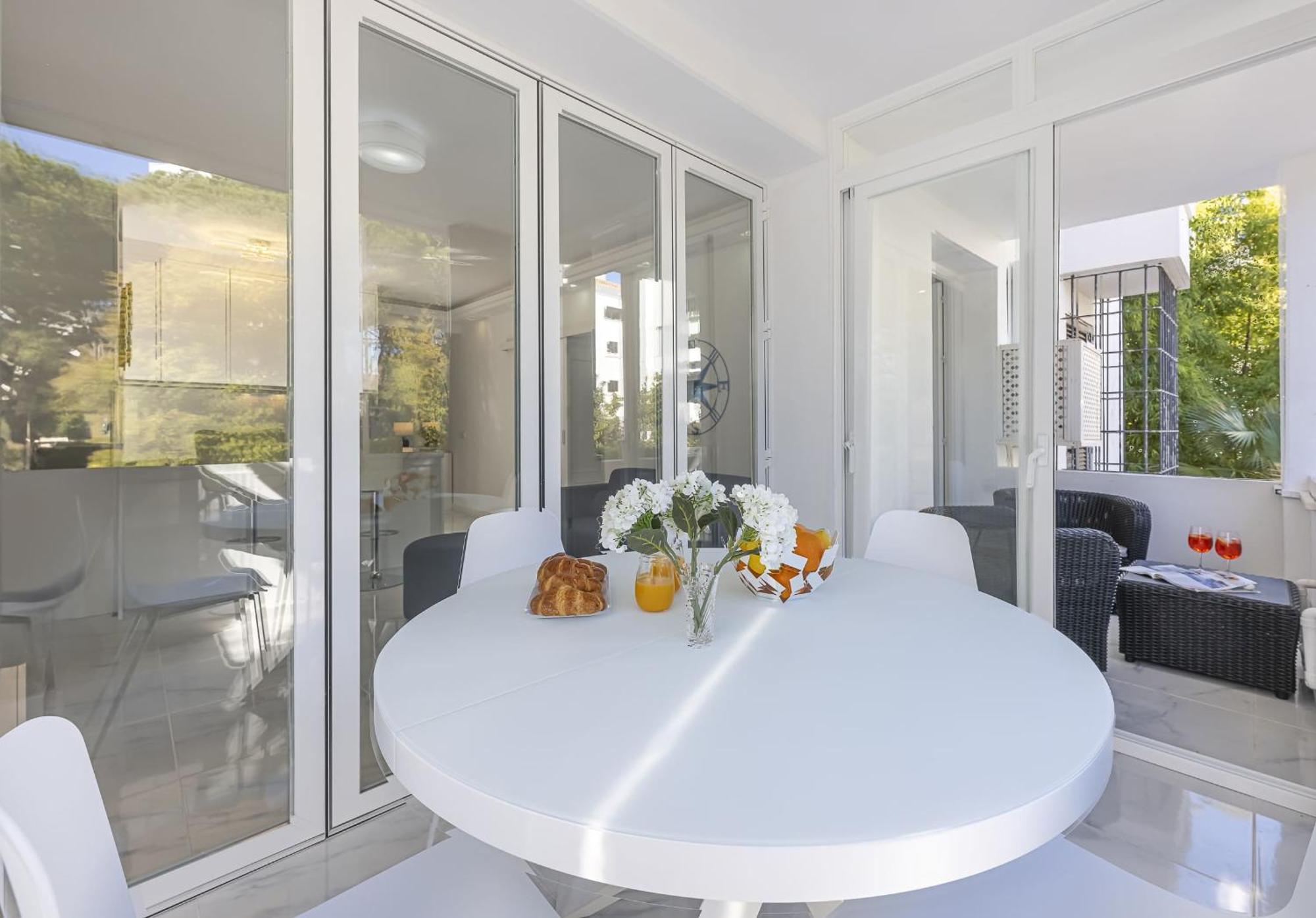 Apartamento Blukai And Pool With Private Parking Marbella