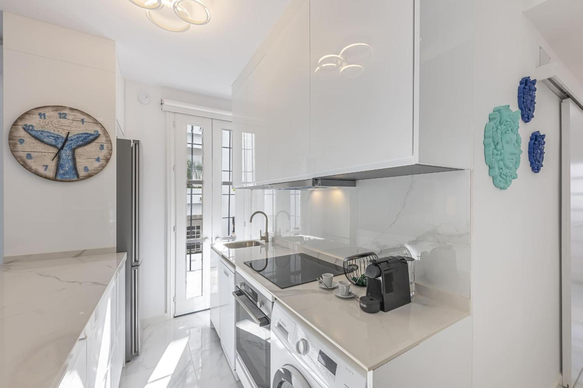 Apartamento Blukai And Pool With Private Parking Marbella