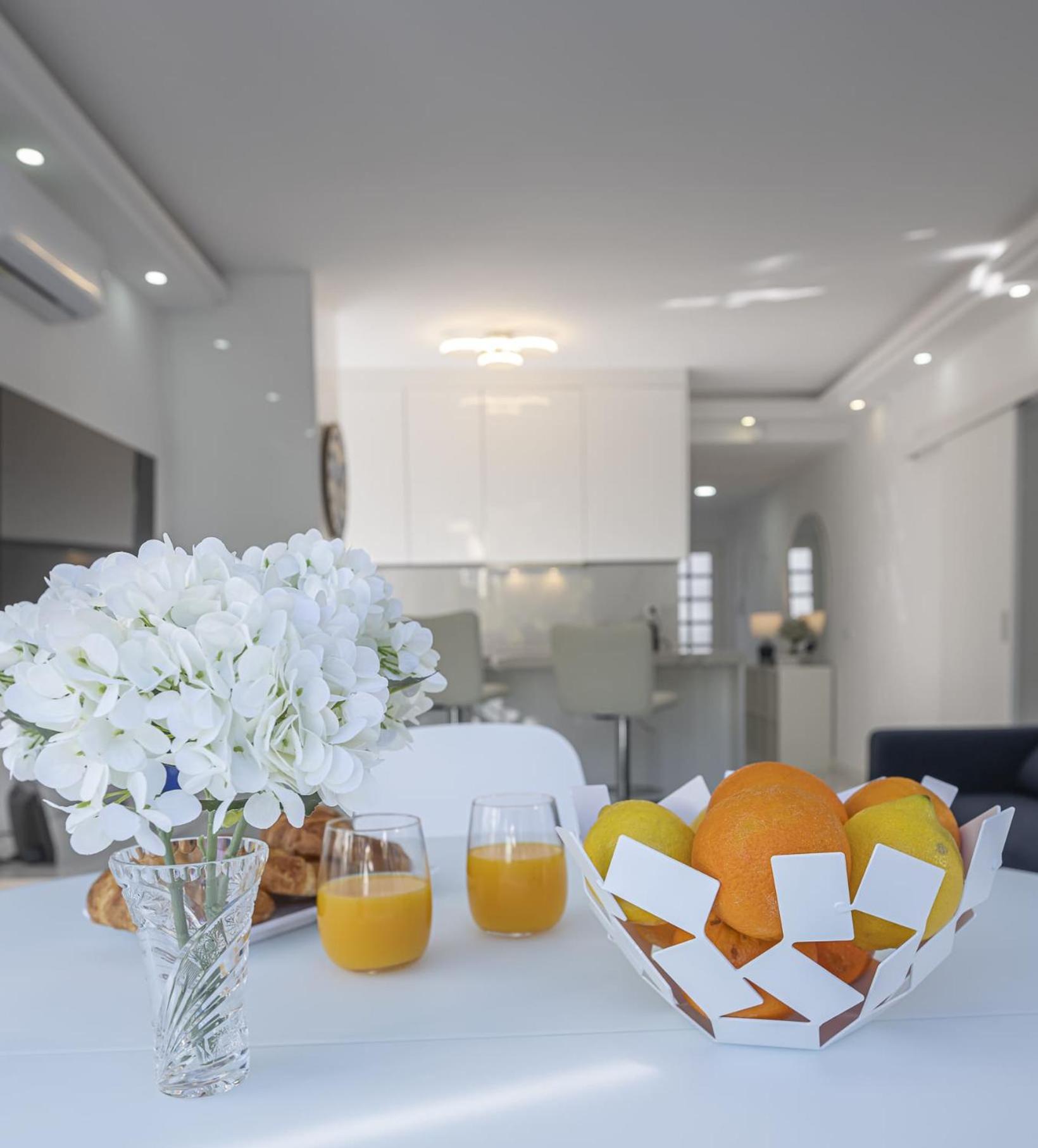 Blukai And Pool With Private Parking Apartamento