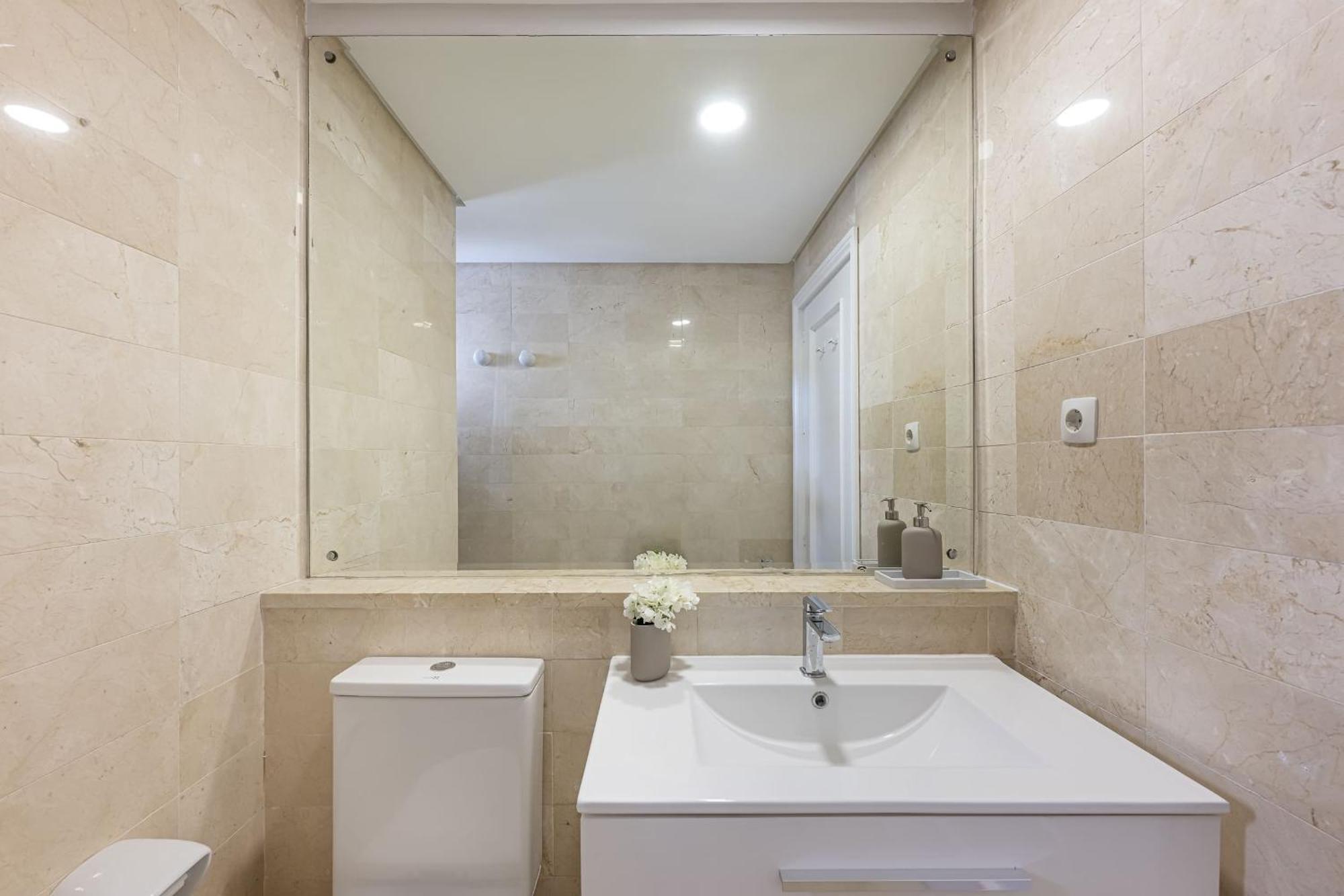 Apartamento Blukai And Pool With Private Parking